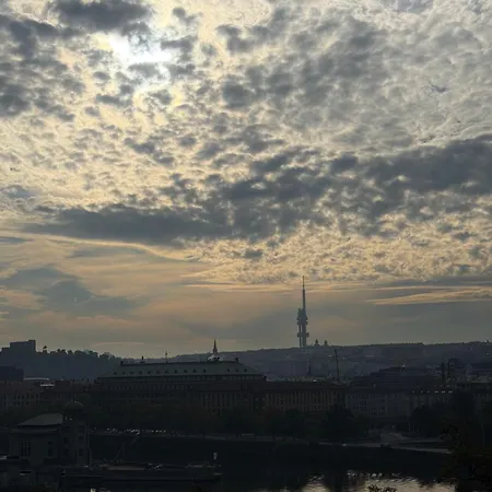 Apartamento Kamenicka New! Praga
